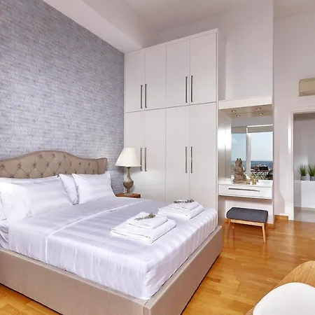 Spacious Mint Luxury Access To Private